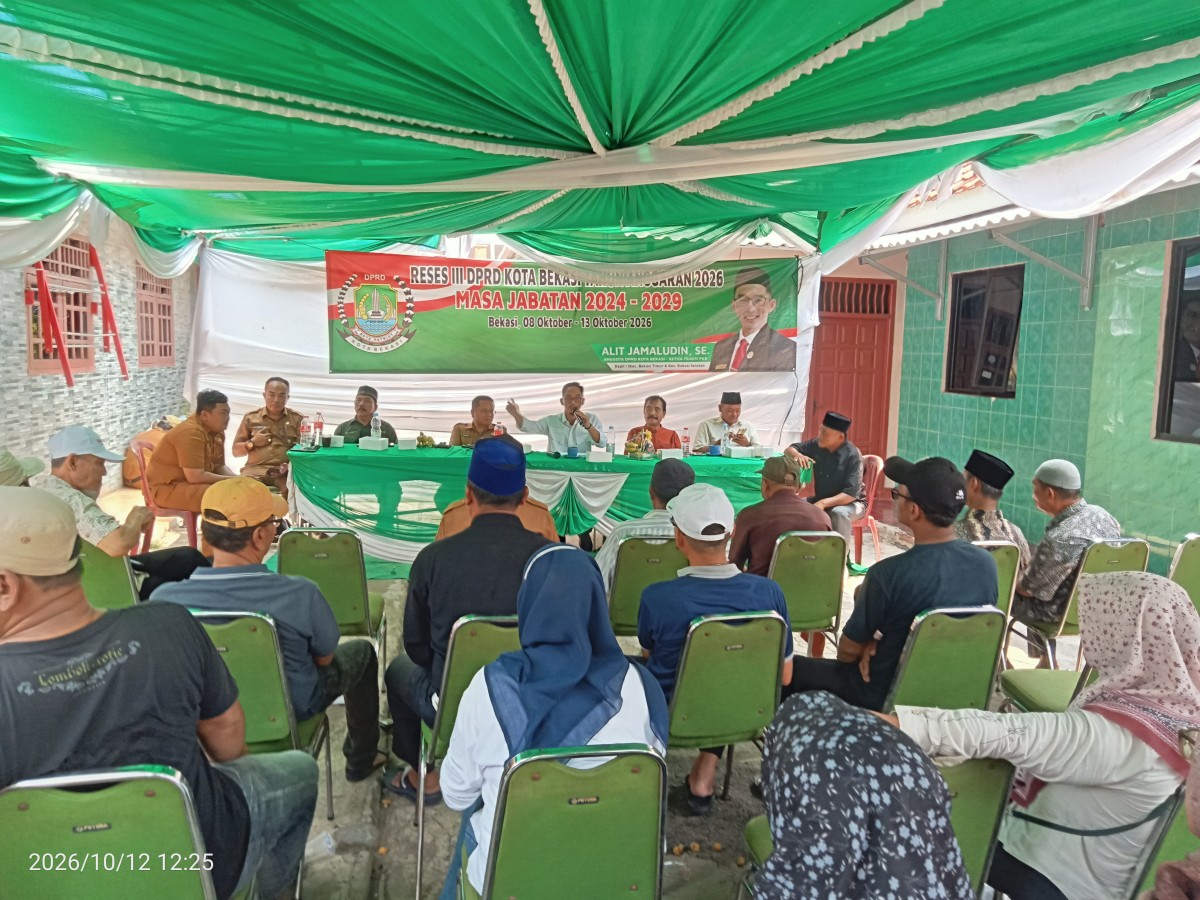 Suasana reses Alit Jamaludin di RW 16, Duren Jaya, Bekasi Timur. Pada 12 Oktober 2026